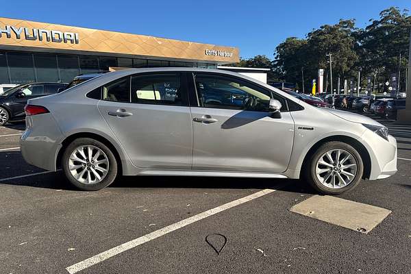 2022 Toyota Corolla Ascent Sport Hybrid ZWE211R