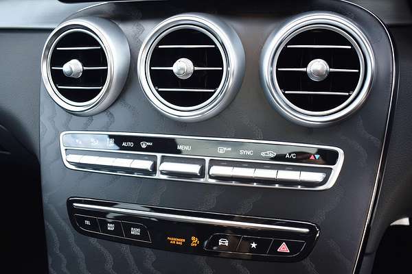 2023 Mercedes-Benz GLC-Class GLC300 C253