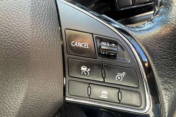 2020 Mitsubishi Outlander ES ZL