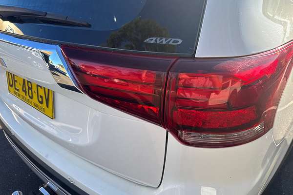 2020 Mitsubishi Outlander ES ZL