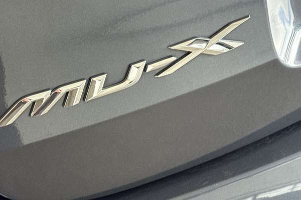 2023 Isuzu MU-X LS-T