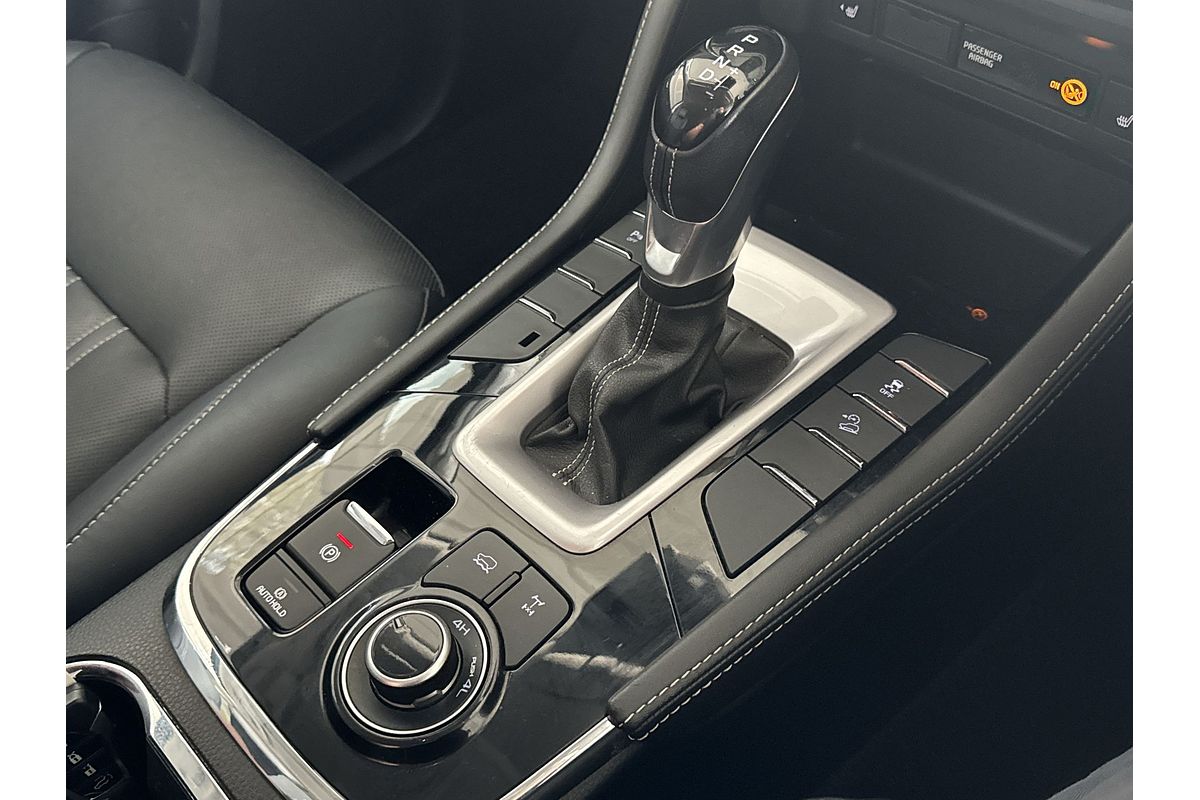 2023 Isuzu MU-X LS-T