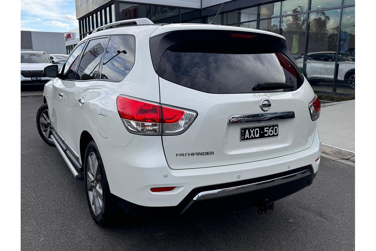 2016 Nissan Pathfinder Ti R52