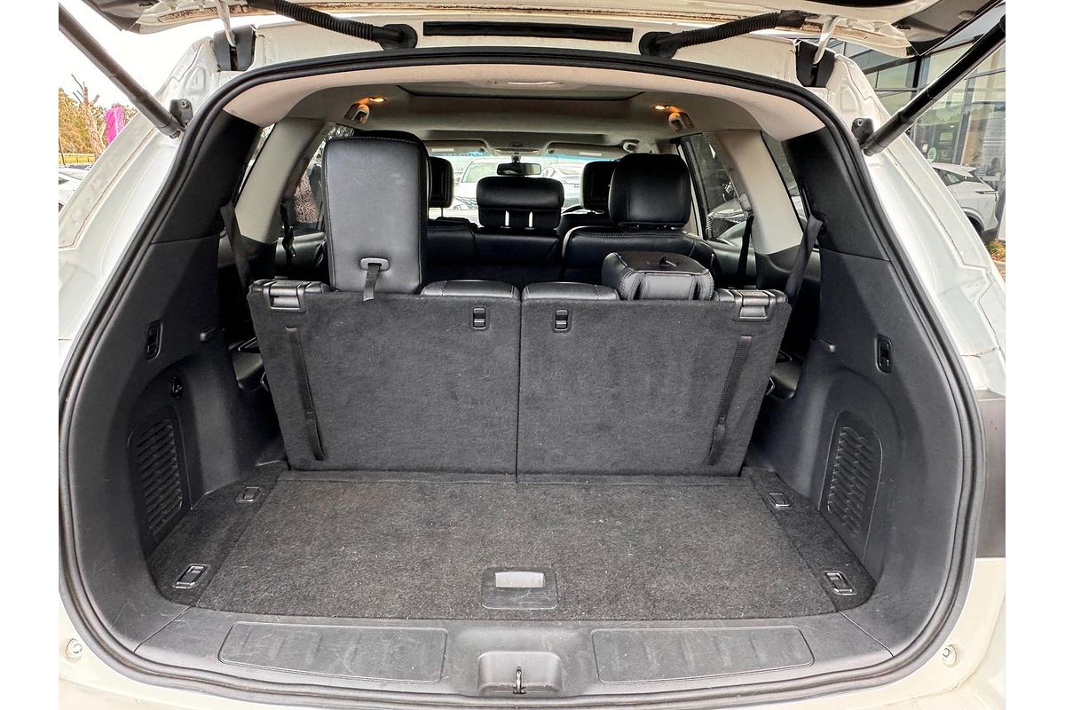 2016 Nissan Pathfinder Ti R52