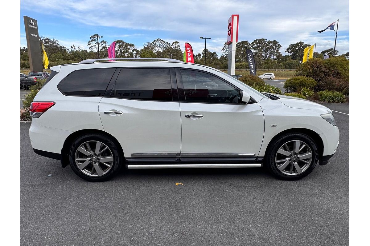 2016 Nissan Pathfinder Ti R52