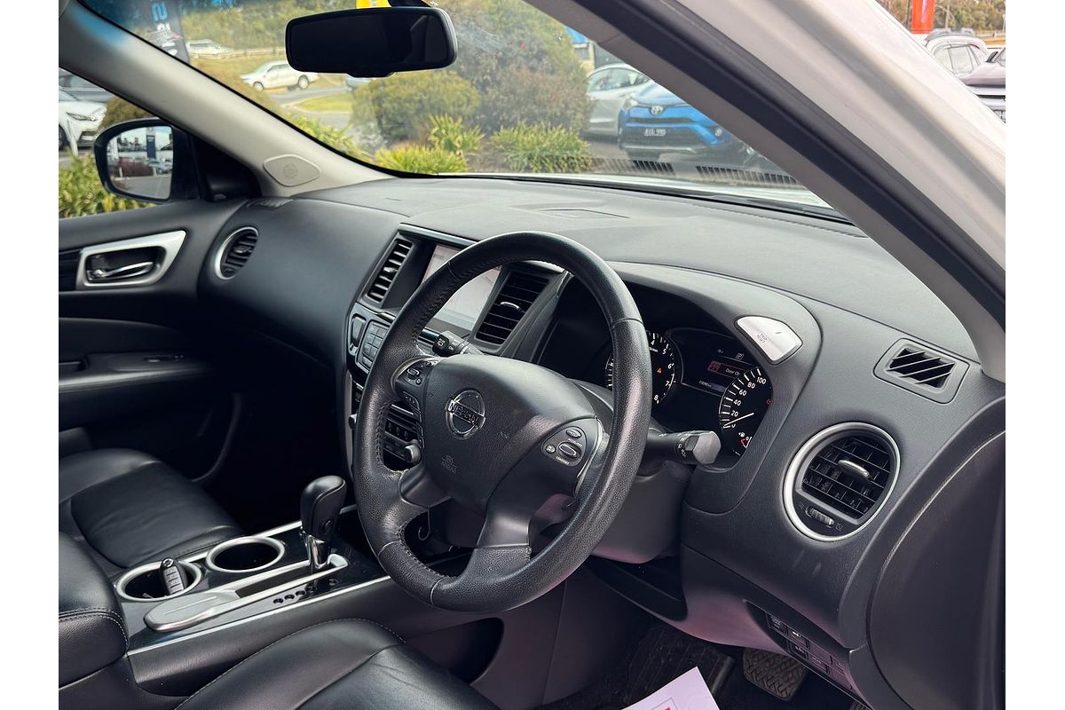 2016 Nissan Pathfinder Ti R52