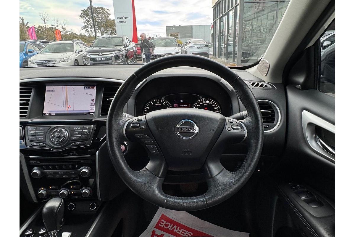 2016 Nissan Pathfinder Ti R52