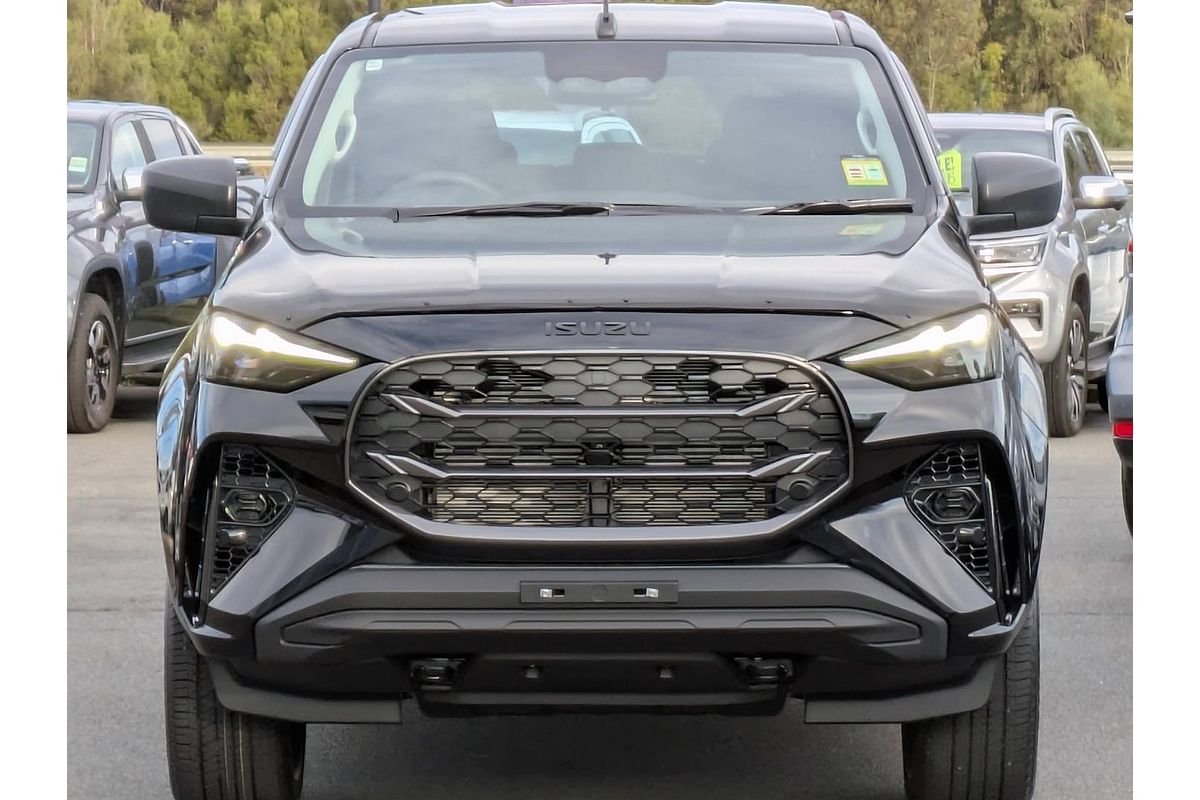 2025 Isuzu MU-X LS-M