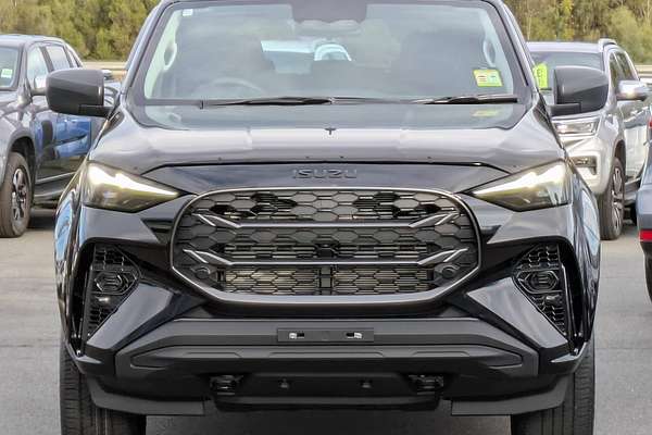 2025 Isuzu MU-X LS-M