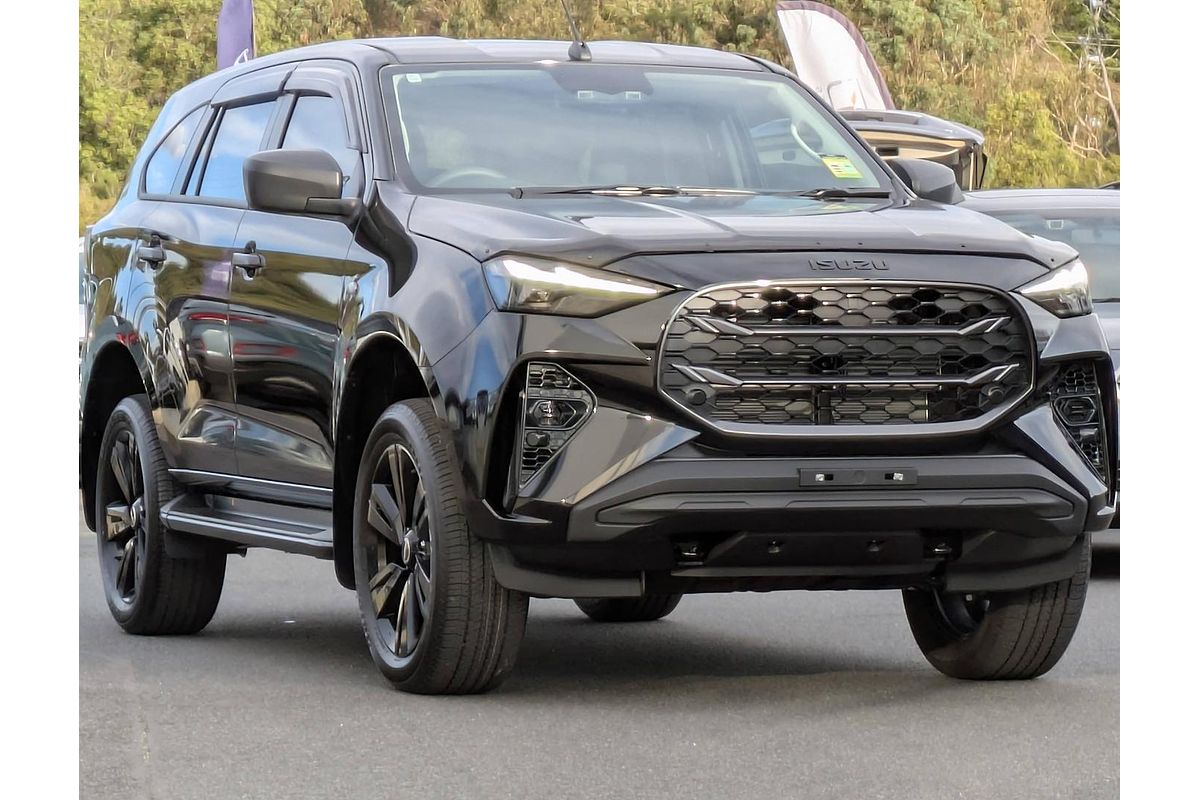 2025 Isuzu MU-X LS-M