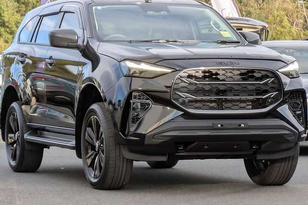 2025 Isuzu MU-X LS-M