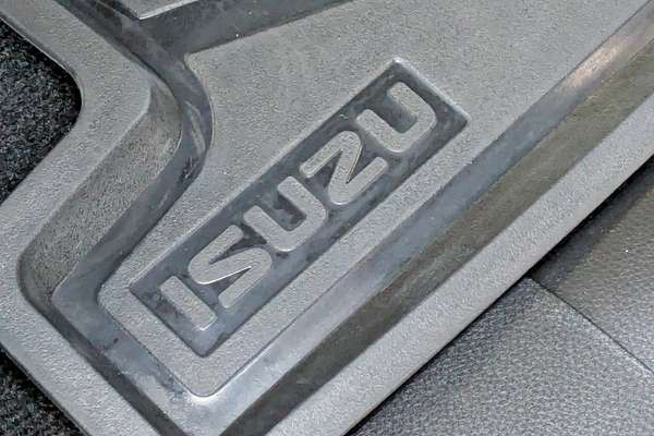 2025 Isuzu MU-X LS-M