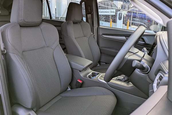 2025 Isuzu MU-X LS-M