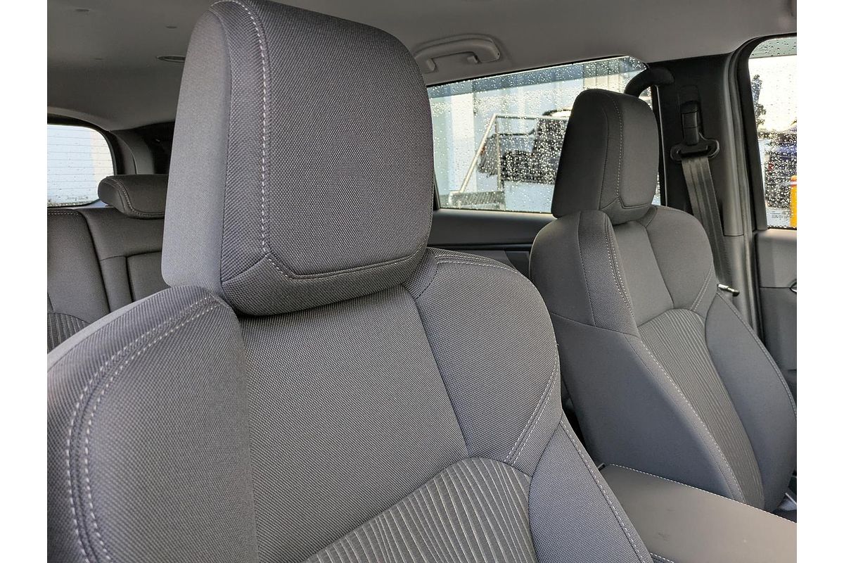 2025 Isuzu MU-X LS-M