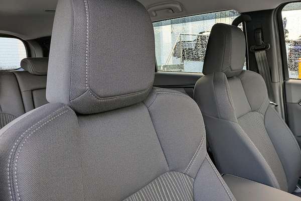 2025 Isuzu MU-X LS-M
