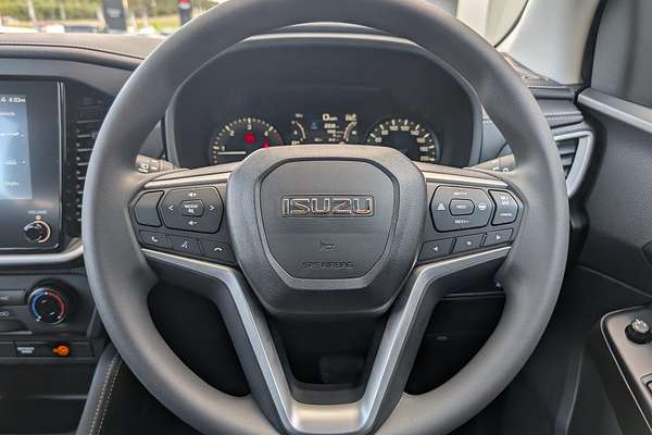 2025 Isuzu MU-X LS-M