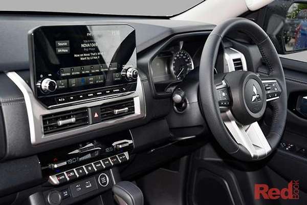 2025 Mitsubishi Triton GLS MV 4X4