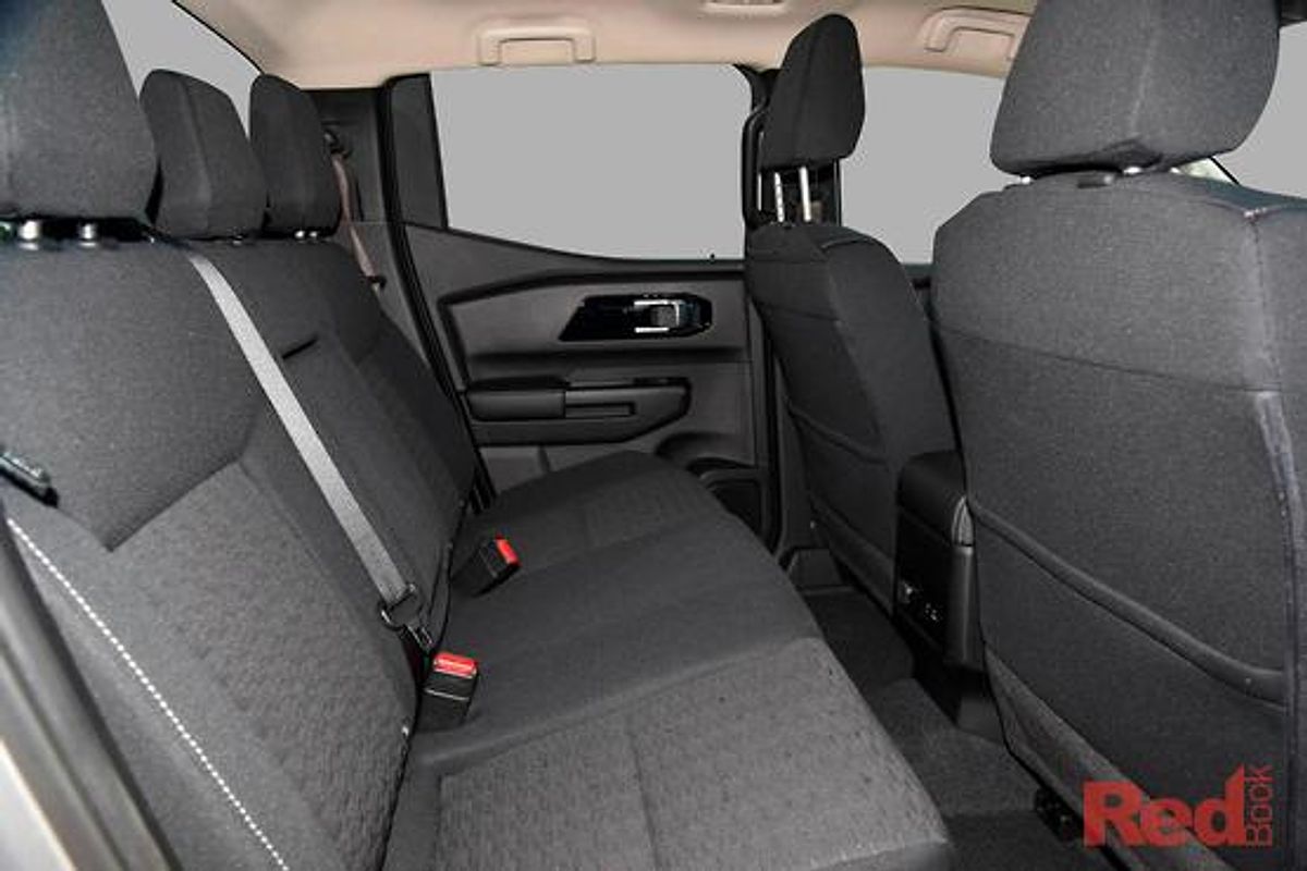 2025 Mitsubishi Triton GLS MV 4X4