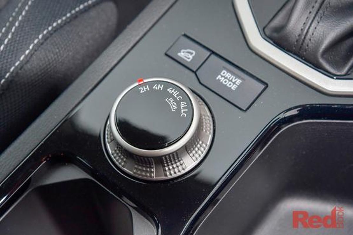 2025 Mitsubishi Triton GLS MV 4X4