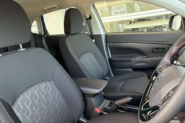 2024 Mitsubishi ASX MR XD