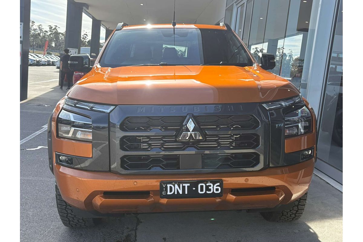 2025 Mitsubishi Triton GSR MV 4X4