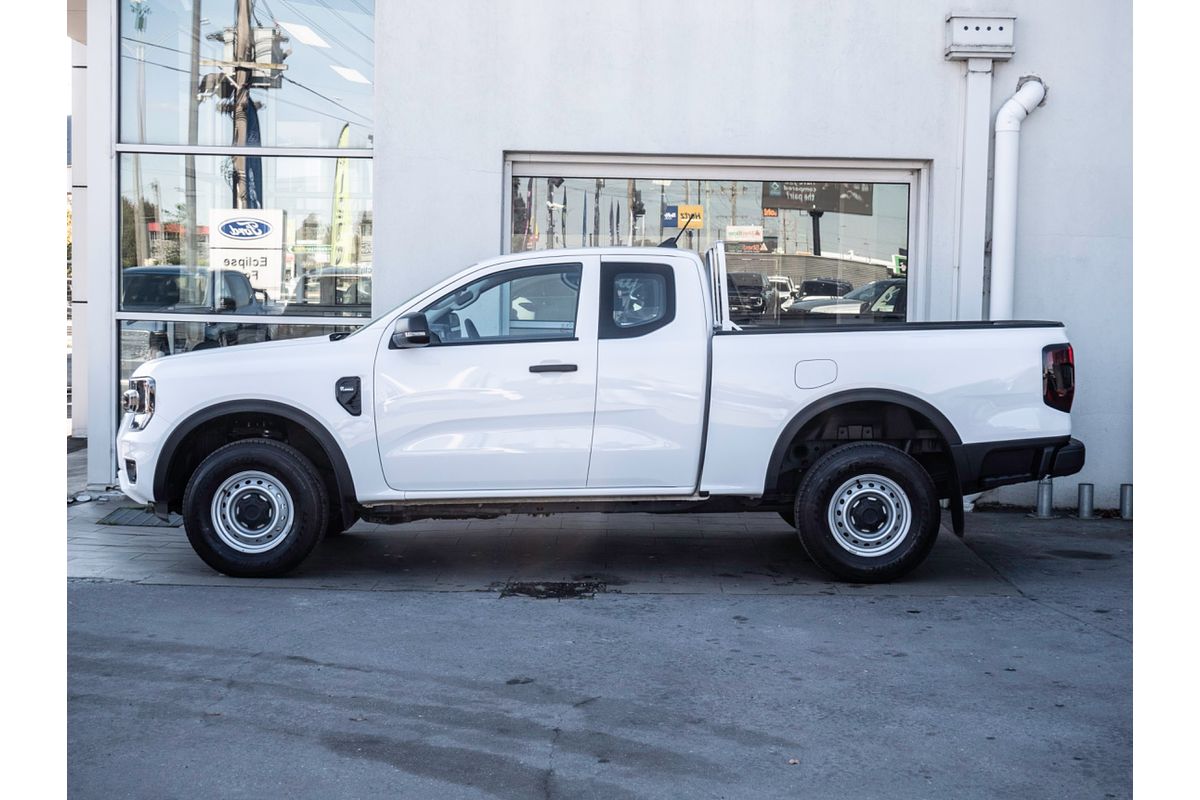 2024 Ford Ranger XL 4X4 2.0L