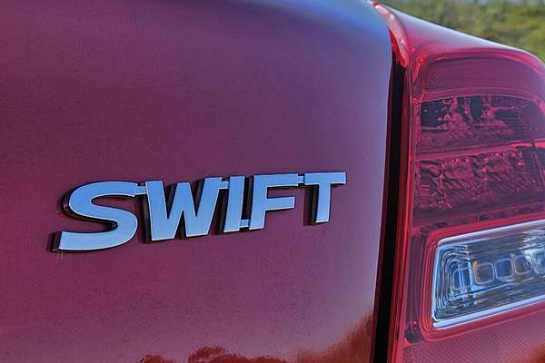 2017 Suzuki Swift GL Navigator AL