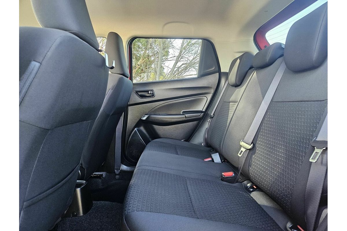 2017 Suzuki Swift GL Navigator AL
