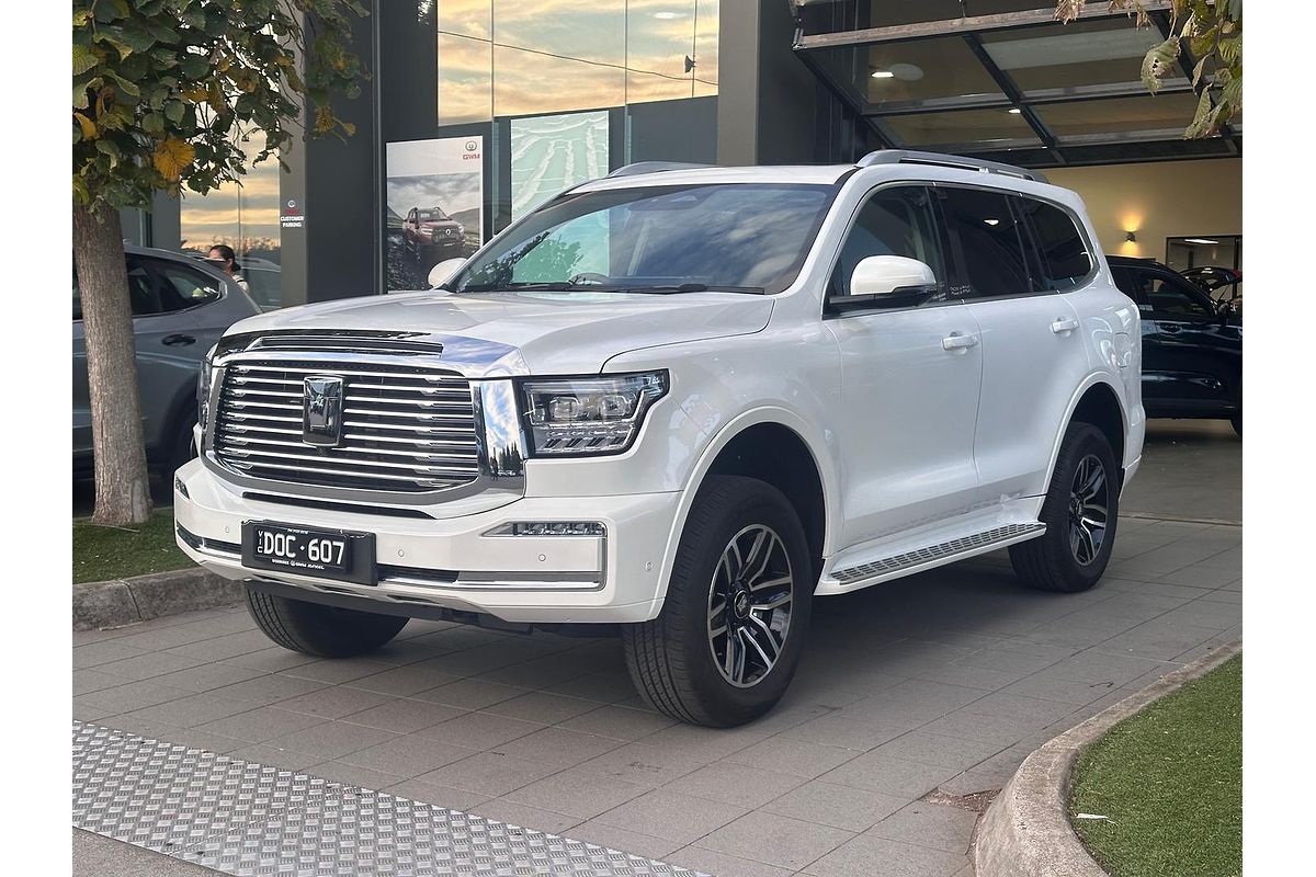 2024 GWM Tank 500 Lux Hybrid P03