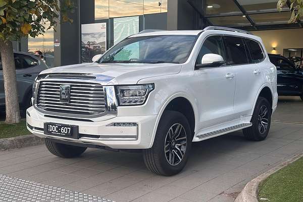 2024 GWM Tank 500 Lux Hybrid P03