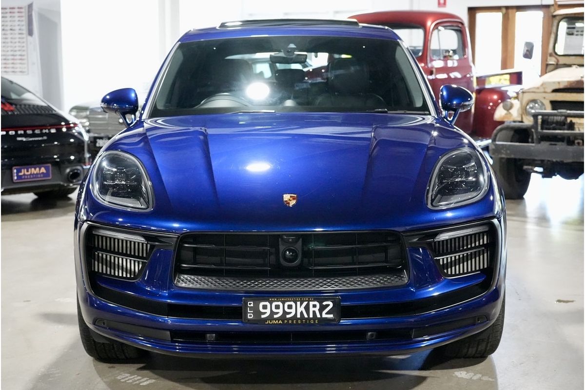 2022 Porsche Macan S 95B