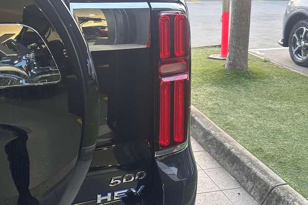2025 GWM Tank 500 Ultra Hybrid P03