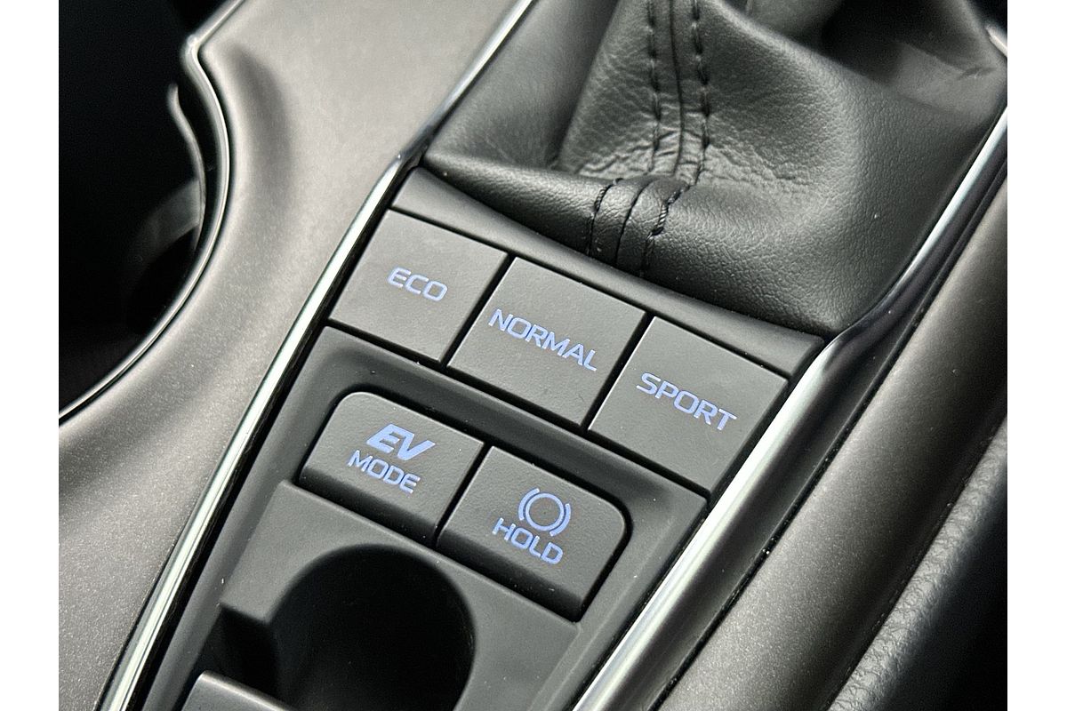 2022 Toyota Camry Ascent AXVH70R