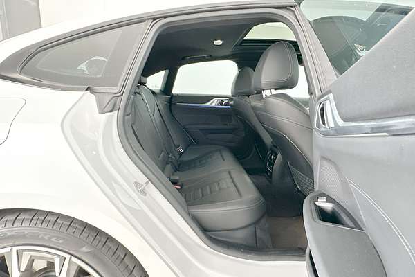 2022 BMW 4 Series 420i M Sport G26