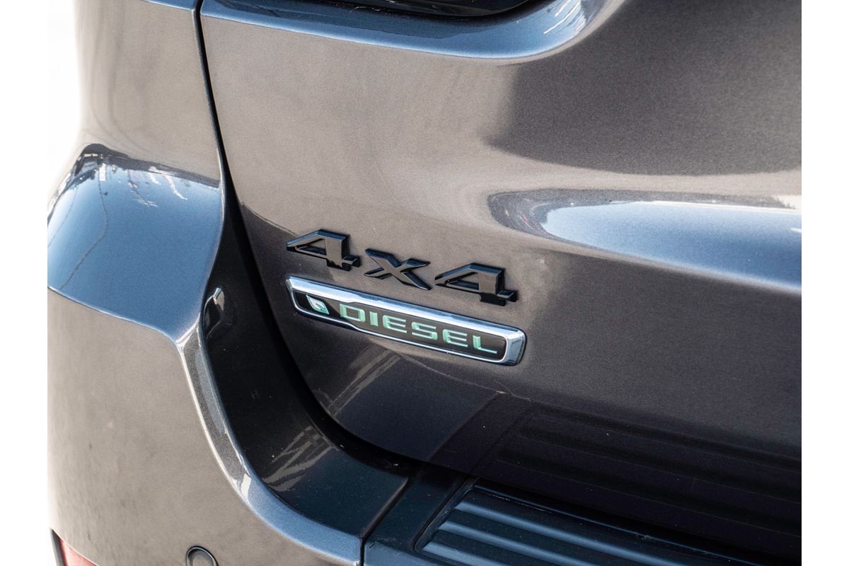 2021 Jeep Grand Cherokee Night Eagle WK