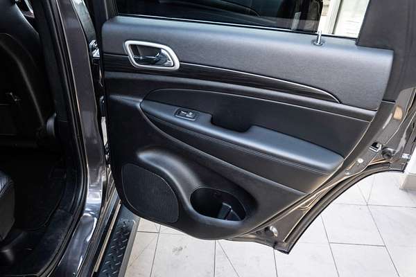 2021 Jeep Grand Cherokee Night Eagle WK