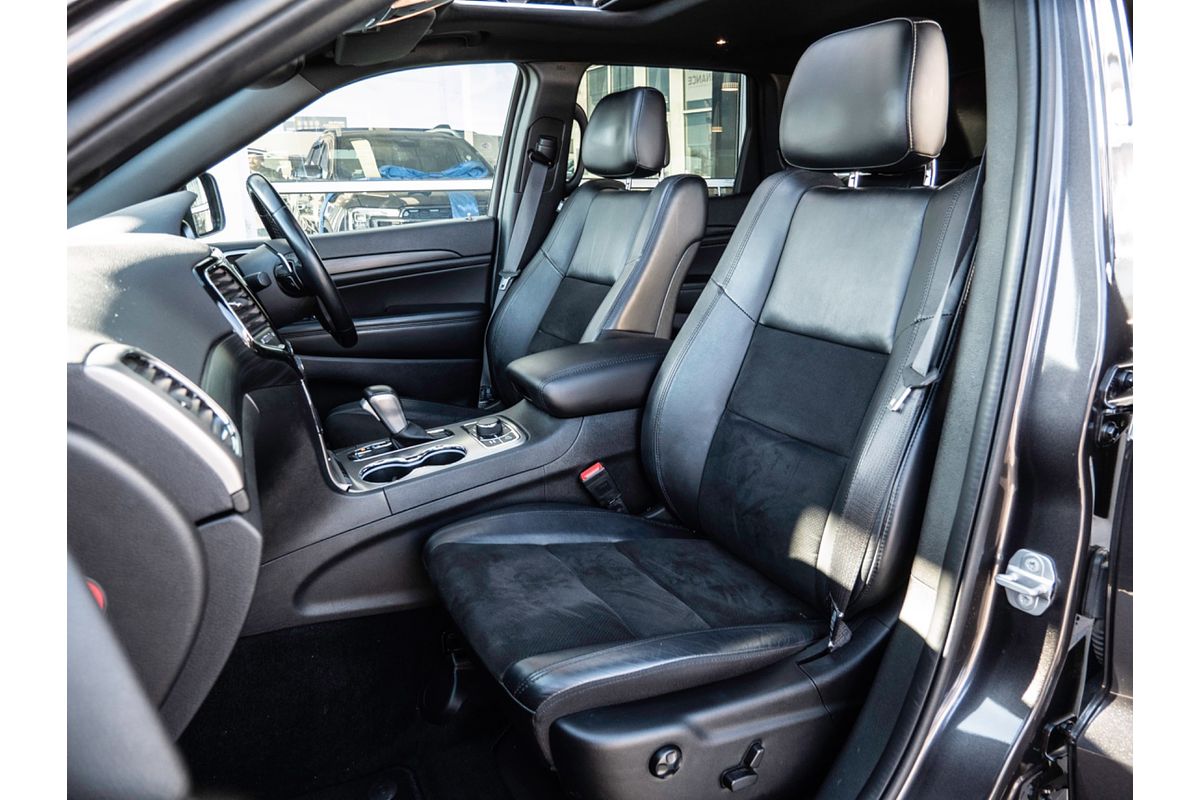 2021 Jeep Grand Cherokee Night Eagle WK