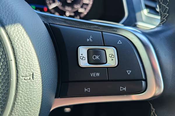 2018 Volkswagen Tiguan Wolfsburg Edition 5N