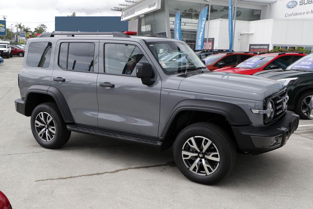 2024 GWM Tank 300 Ultra Hybrid P01