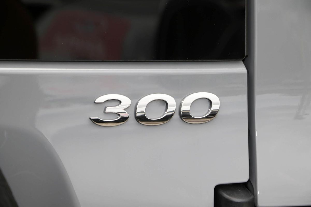 2024 GWM Tank 300 Ultra Hybrid P01
