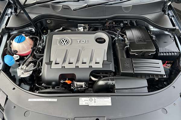 2013 Volkswagen PASSAT SEDAN TDI 103KW TL