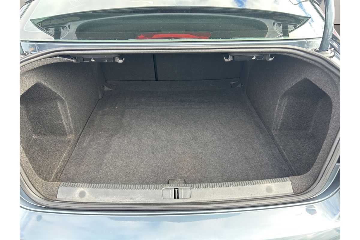 2013 Volkswagen PASSAT SEDAN TDI 103KW TL