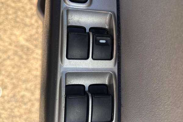 2013 Mitsubishi Triton GL-R MN 4X4