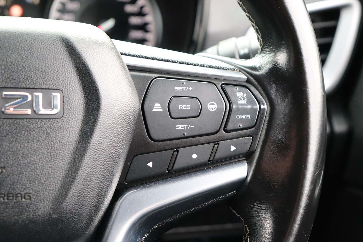 2020 Isuzu D-MAX X-TERRAIN 4X4