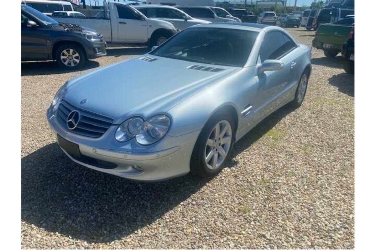 2005 Mercedes Benz SL500  R230