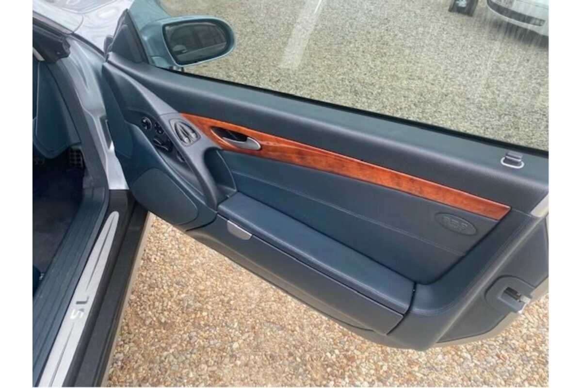 2005 Mercedes Benz SL500  R230