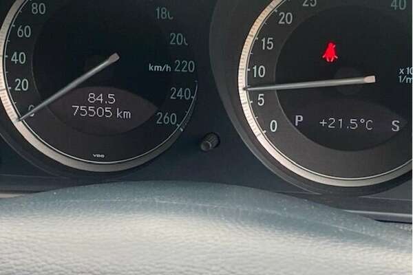2005 Mercedes Benz SL500  R230