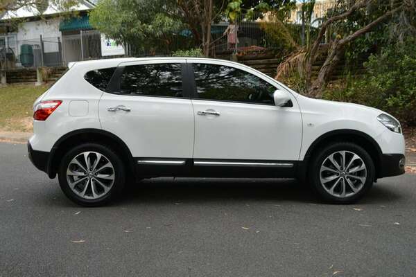 2012 Nissan Dualis Ti-L Hatch X-tronic 2WD J10W Series 3 MY12