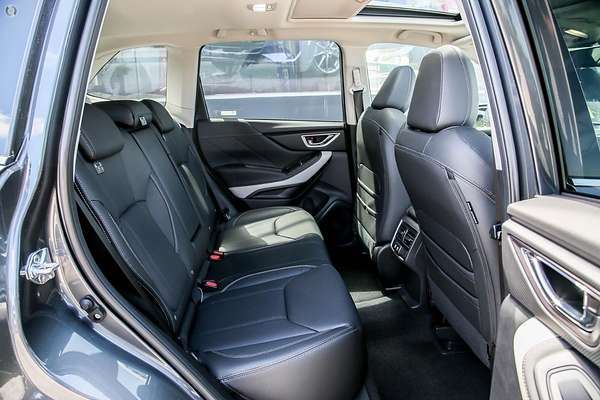 2024 Subaru Forester 2.5i-S S5