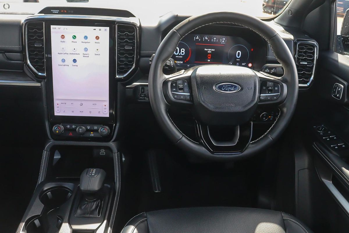 2025 Ford Everest Platinum L